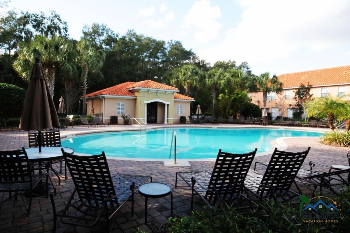 Hébergement de vacances 4bd Sleeps 9 W Jacuzzi Close To @ Compass Bay 5113c *