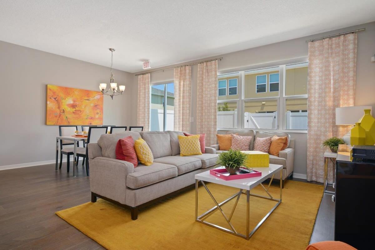 4bd Sleeps 9 W Jacuzzi Close To @ Compass Bay 5113c Hébergement de vacances *